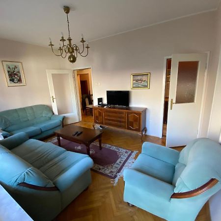 Stan Novi Sad 5G Wifi Appartement Buitenkant foto