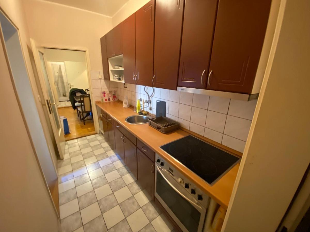 Stan Novi Sad 5G Wifi Appartement Buitenkant foto